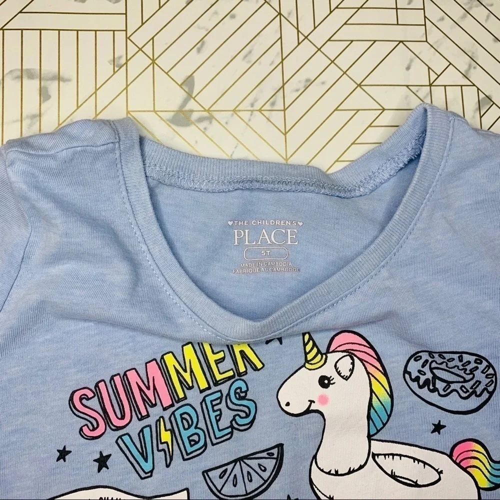 Bundle of shirts Sz 5T (3 for $30 🍬 item)
